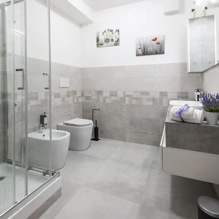 Apartment24 * Colle Val D'Elsa